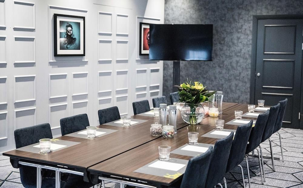 Malmaison Hotel Leeds Лидс Экстерьер фото